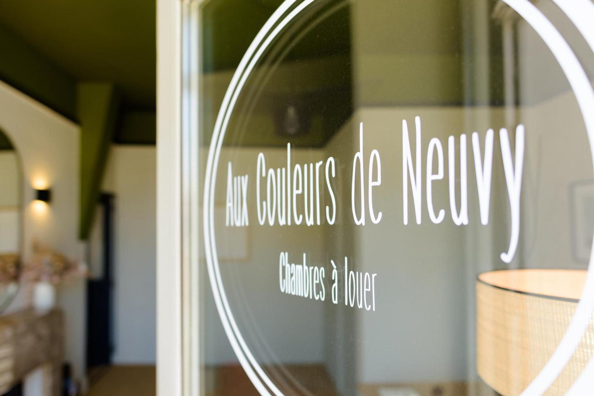 Hotel Aux Couleurs de Neuvy Extérieur photo